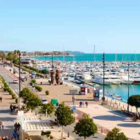 Piso A 15 Minutos Port Aventura. Apartment