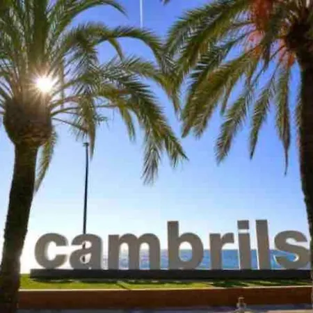 Piso A 15 Minutos Port Aventura. Apartment Cambrils